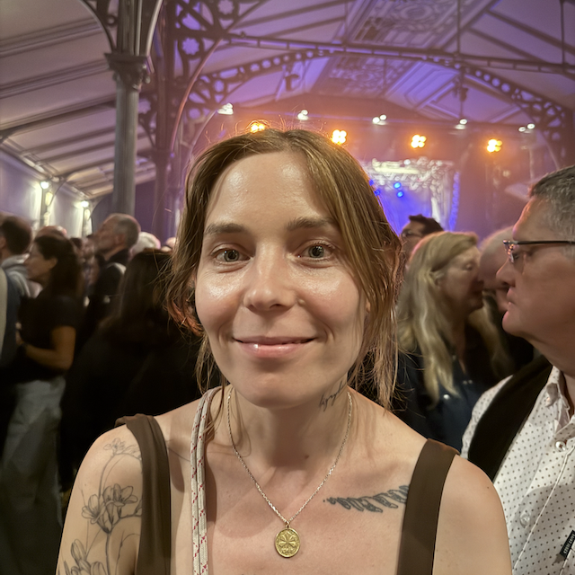 sang with Matt fucking Berninger.